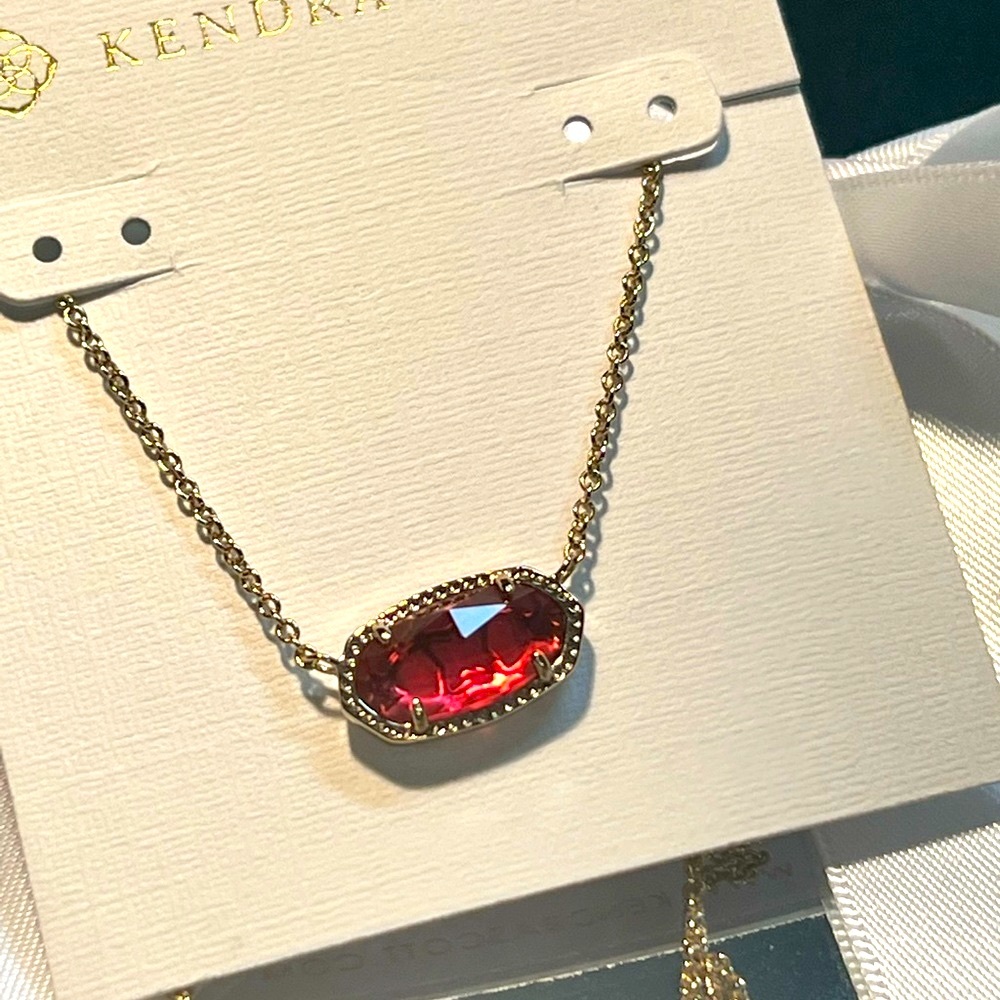 NWT Kendra Scott Elisa Necklace Berry & Yellow Gold Sold Out & GORGEOUS Perfect! - Picture 3 of 8